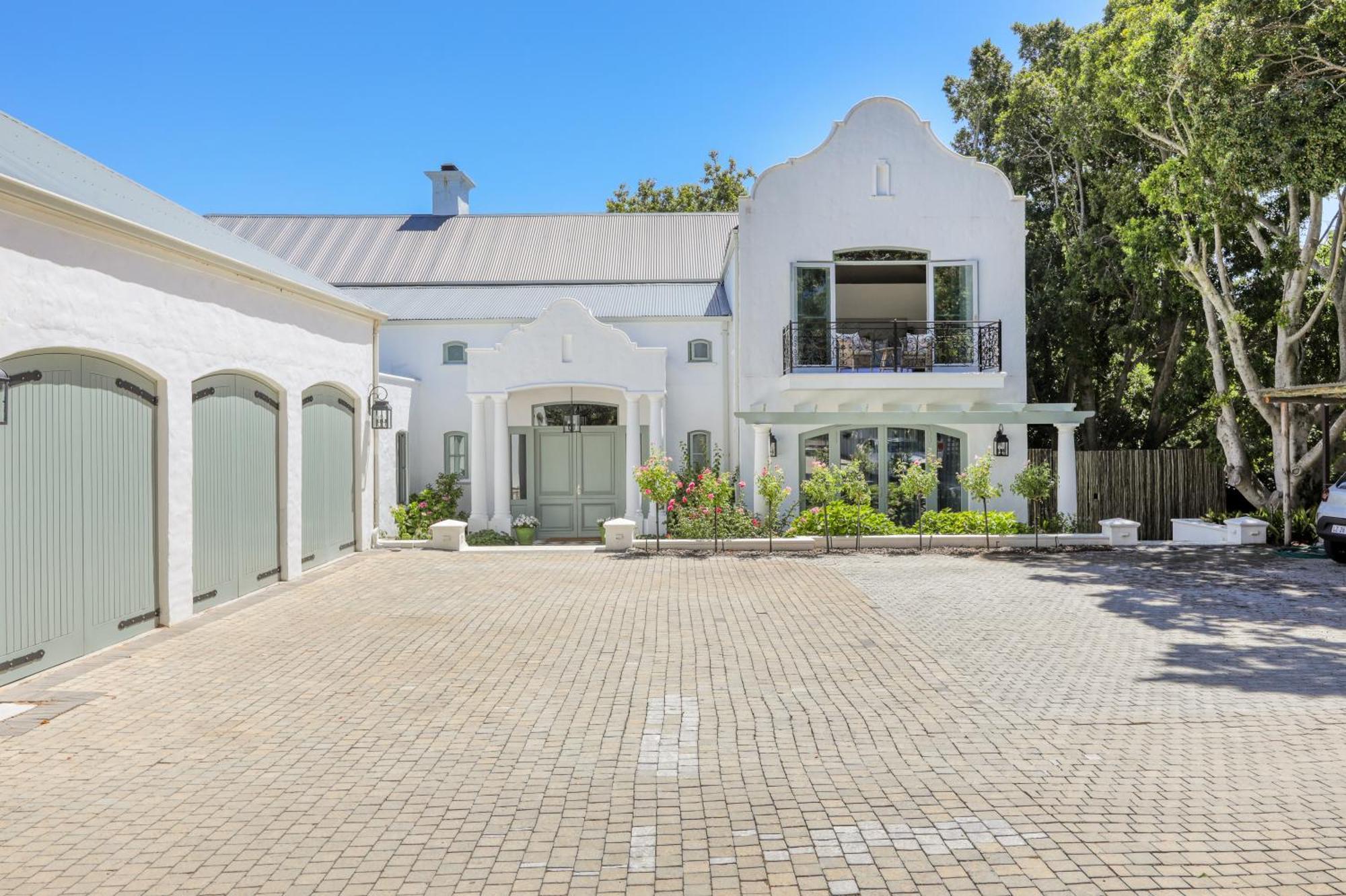 Constantia Klein Villa *